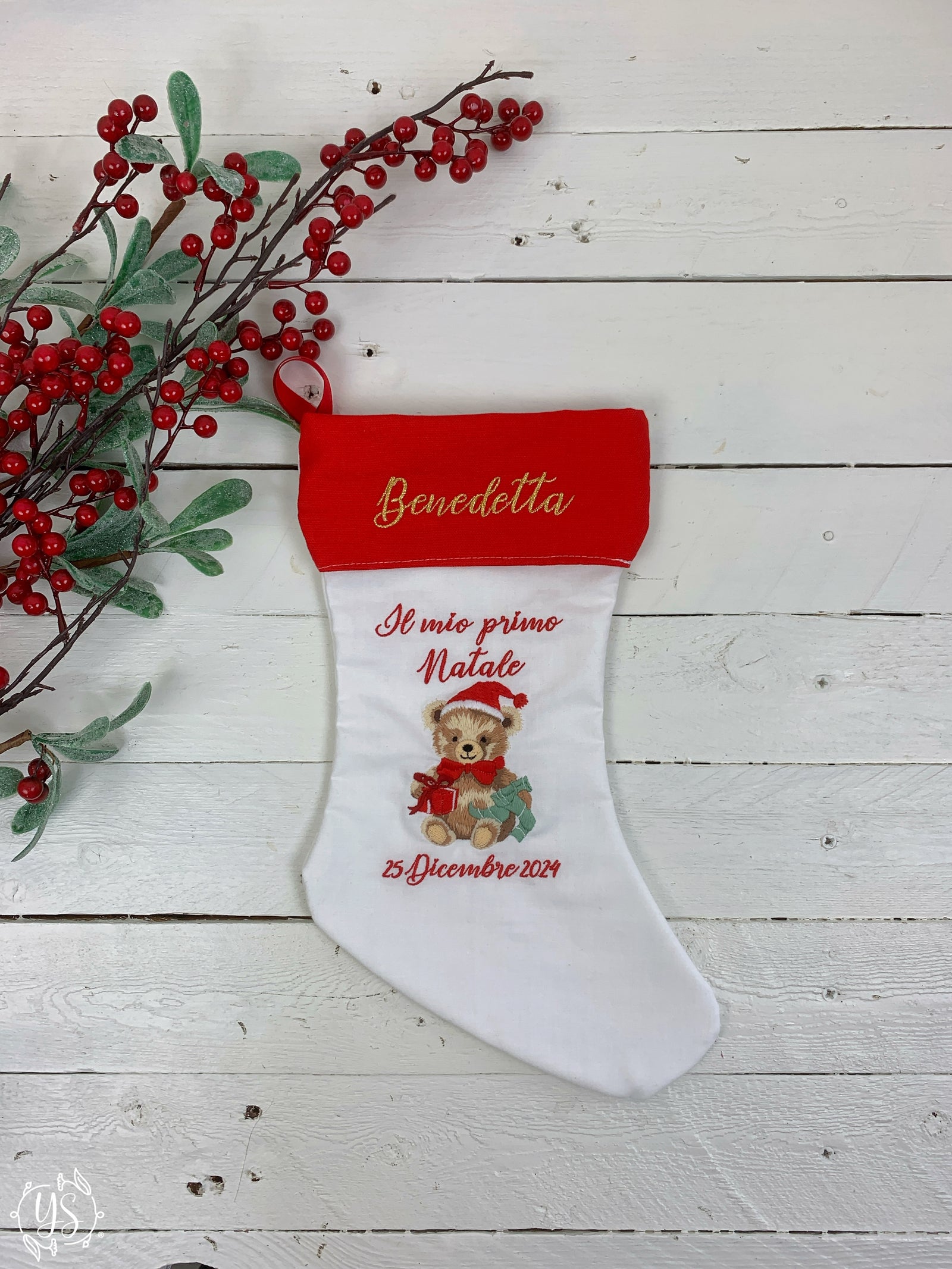 Calza natalizia "Il mio primo Natale" con orso regalo, data e nome in oro