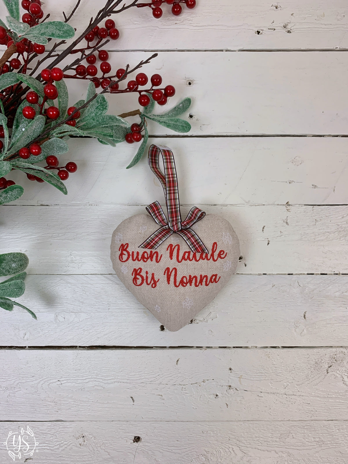 Cuore imbottito in ecrù con nastro tartan - Buon natale Bis Nonna - Bis nonno - Bis nonni