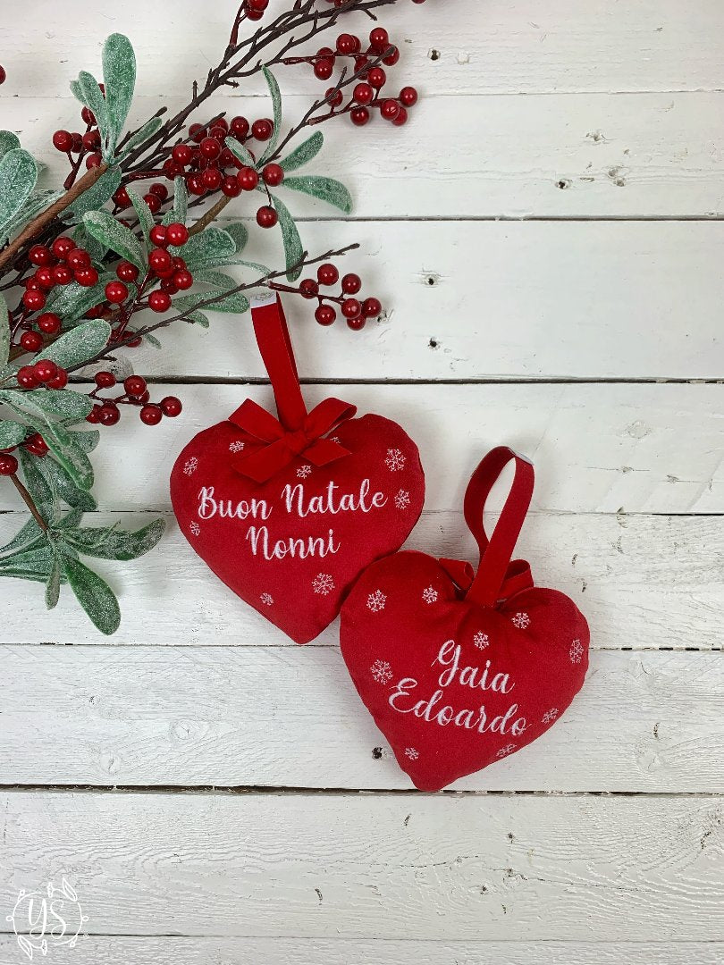 Cuore imbottito in velluto - Buon Natale nonni + nome o nomi, con fiocchi di neve sparsi