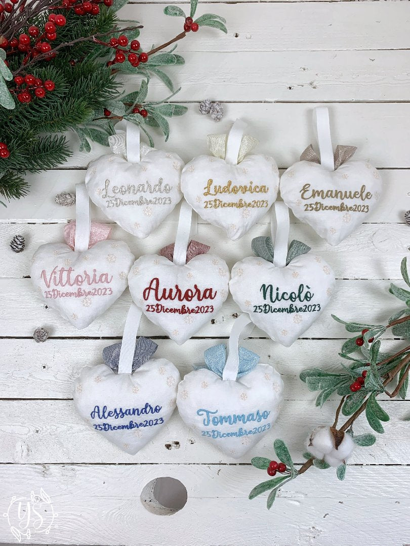 Cuore &quot;Il mio primo Natale&quot; in cotone bianco latte e nastro brillante