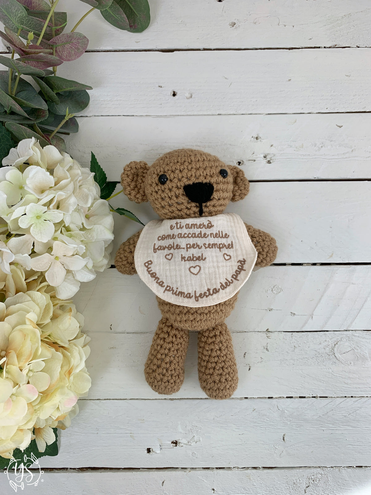 Orsetto con bavaglino - e ti amerò come accade nelle favole.... Buona prima festa del Papà