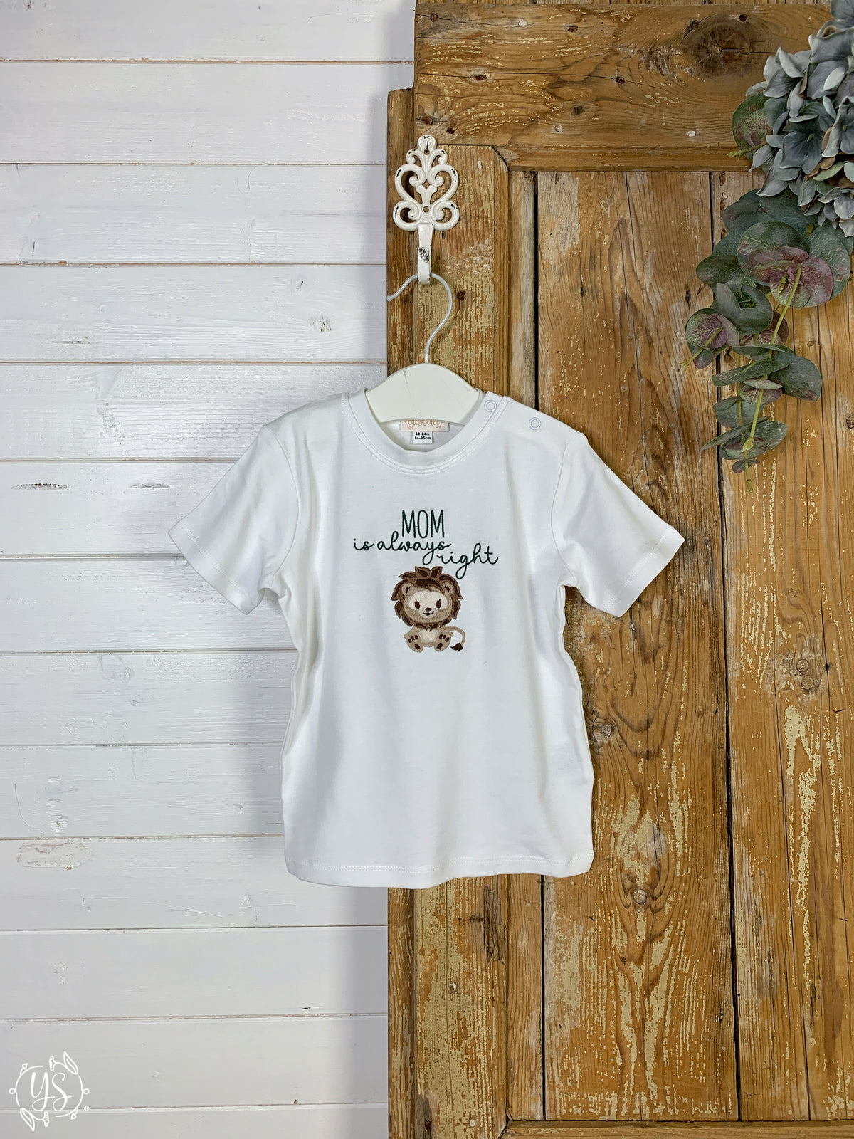 T-shirt Neonato - Mom in always right + leoncino