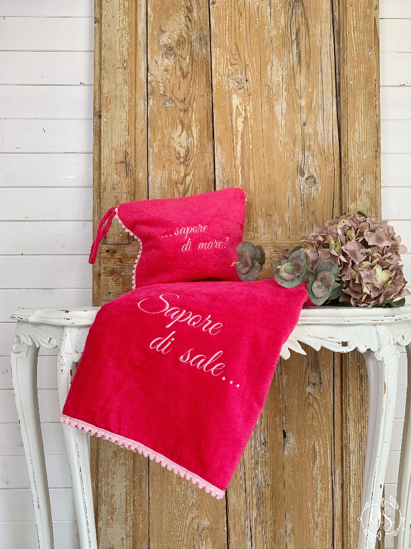 Telo mare spiaggia idea regalo ricamo personalizzato sapore di sale cucyscuci